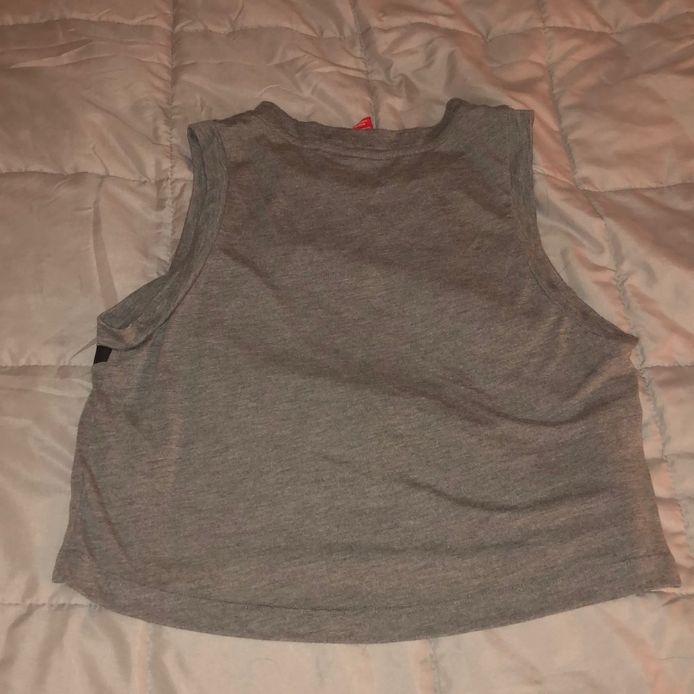 Nike Crop Top - Picture 3 of 3